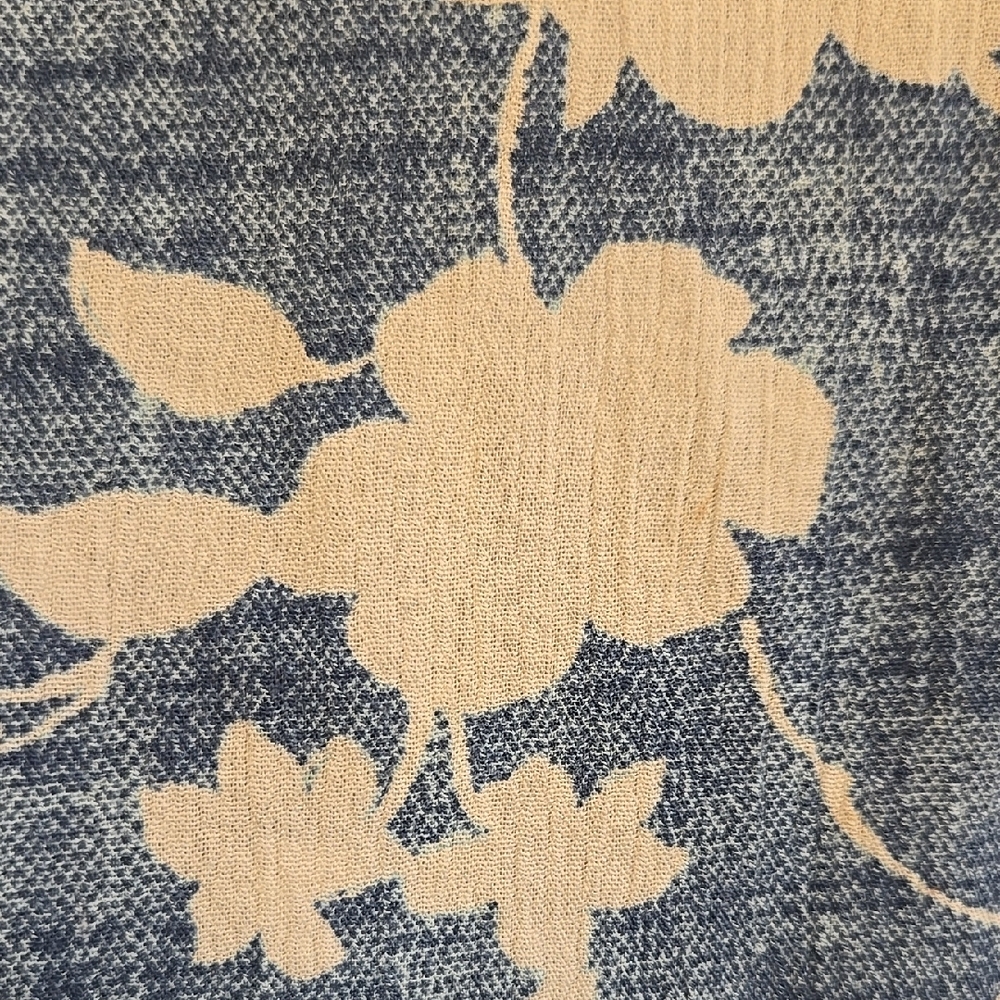 NWOT Fred David Blue Floral 3/4 Sleeve Blouse - Picture 4 of 9